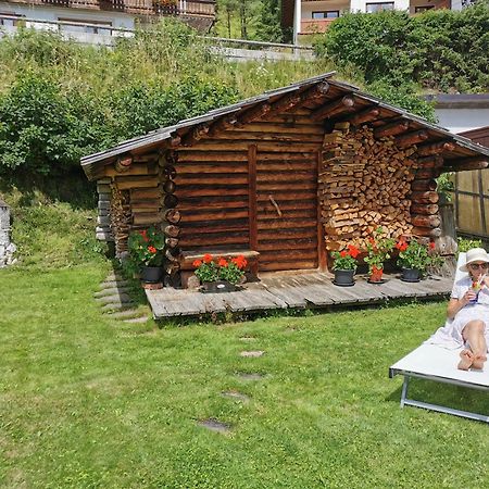 Hotel Garni Cir Santa Cristina Val Gardena Exterior foto