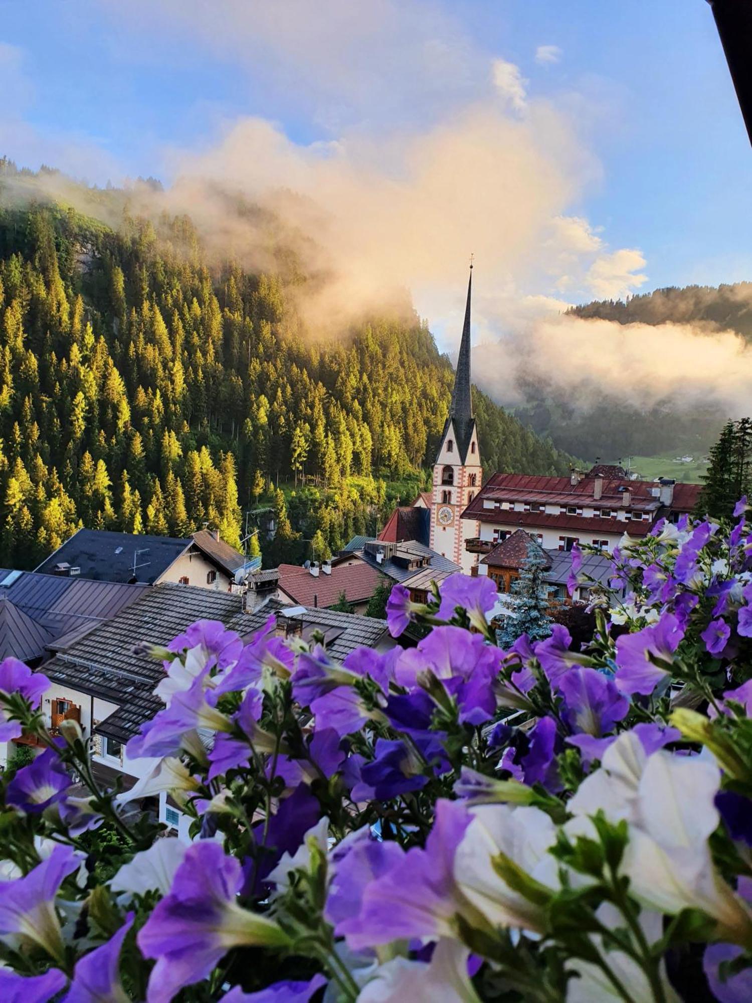 Hotel Garni Cir Santa Cristina Val Gardena Exterior foto